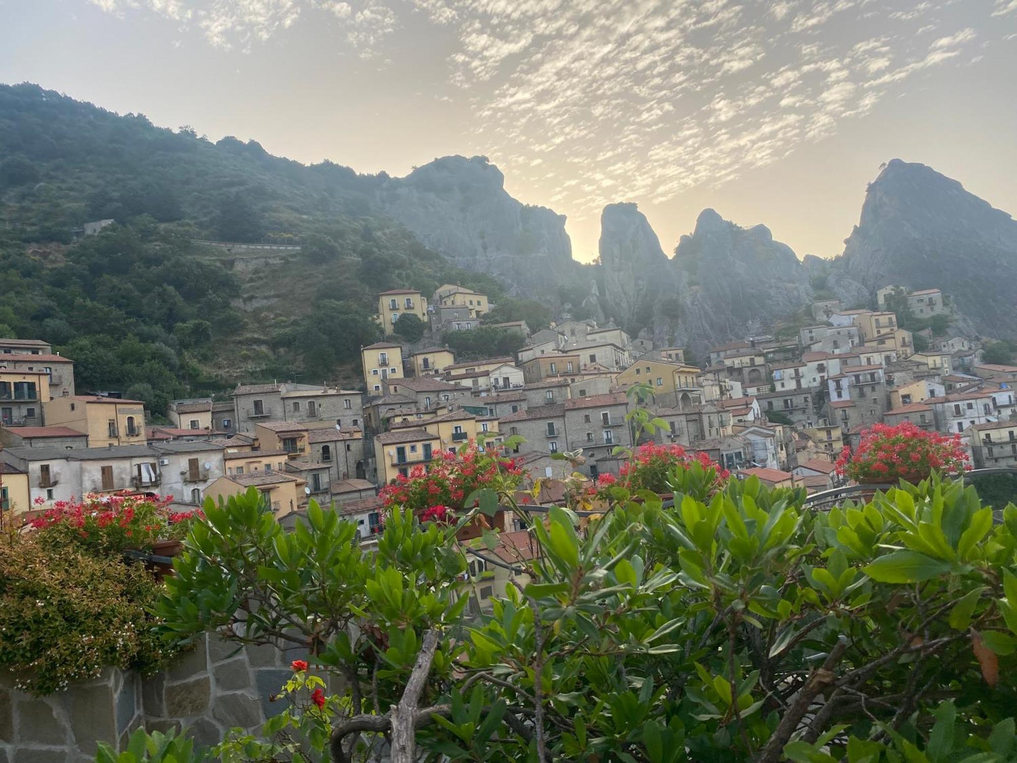 B&B La Panoramica Castelmezzano Esterno foto